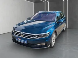 Blau Gebraucht 2021 VW Passat Elegance Kombi | 31.950 € (Etwas zu teuer)