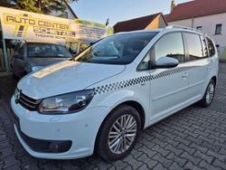 Pure white Gebraucht 2014 VW Touran Cup Van / Kleinbus | 8.990 € (Fairer Preis)
