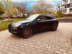 Schwarz Gebraucht 2013 Porsche Cayenne S Chrono SUV | 24.500 € (Guter Preis)