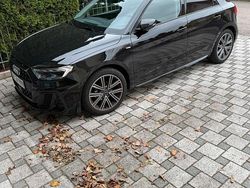 Schwarz Gebraucht 2025 Audi A1 S-Line Kleinwagen | 25.500 € (Fairer Preis)