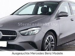 Mountaingraumetallic Gebraucht 2024 Mercedes B200 Progressive Van / Kleinbus | 31.300 € (Guter Preis)