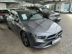Grey metallic Gebraucht 2024 Mercedes A180 Advanced Limousine | 30.800 € (Fairer Preis)