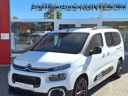 Polarweiss Gebraucht 2021 Citroën Berlingo Feel Van / Kleinbus | 22.850 € (Teuer)