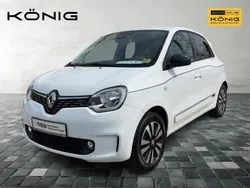 Andere Gebraucht 2022 Renault Twingo Techno Kleinwagen | 15.997 € (Etwas zu teuer)