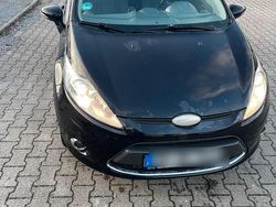 Schwarz Gebraucht 2009 Ford Fiesta Kleinwagen | 2.000 €
