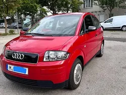 Rot Gebraucht 2002 Audi A2 Kleinwagen | 9.850 €