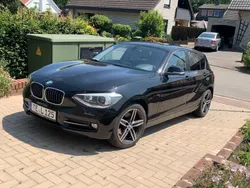 Rot Gebraucht 2012 BMW 125 Sport Line Kleinwagen | 13.850 € (Etwas zu teuer)