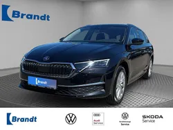 Schwarz Gebraucht 2024 Skoda Octavia Selection Kombi | 29.690 € (Superpreis)