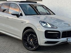 Racetrackgrey/kreide/crayon/ch Gebraucht 2022 Porsche Cayenne Platinum Edition SUV | 84.900 € (Etwas zu teuer)