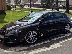 Schwarz Gebraucht 2010 Cupra Leon Limousine | 12.000 €