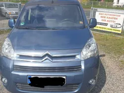 Blau Gebraucht 2009 Citroën Berlingo Exclusive Van / Kleinbus | 6.799 € (Fairer Preis)