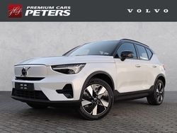 Crystal white pearl Gebraucht 2024 Volvo XC40 Plus SUV | 45.900 € (Teuer)