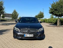Grau Gebraucht 2014 Mercedes E250 Limousine | 15.999 € (Guter Preis)
