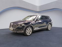 Blau Gebraucht 2019 VW Touareg Atmosphere SUV | 42.730 € (Fairer Preis)