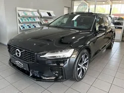 Schwarz Gebraucht 2021 Volvo V60 R-Design Kombi | 29.990 € (Fairer Preis)
