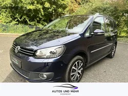 Blau Gebraucht 2015 VW Touran Highline Van / Kleinbus | 9.999 € (Superpreis)