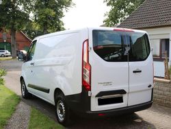 Weiß Gebraucht 2017 Ford Transit Custom Van / Kleinbus | 13.700 € (Superpreis)