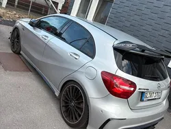 Silber Gebraucht 2015 Mercedes A45 AMG AMG Limousine | 27.999 € (Fairer Preis)