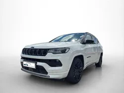Weiß Gebraucht 2022 Jeep Compass SUV | 29.950 € (Etwas zu teuer)