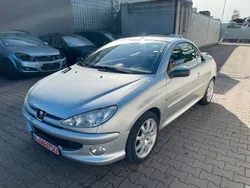 Grau Gebraucht 2004 Peugeot 206 CC Quiksilver Cabrio | 1.299 € (Superpreis)