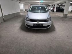 Silber Gebraucht 2009 VW Golf Plus Cross Comfortline Van / Kleinbus | 4.900 € (Guter Preis)