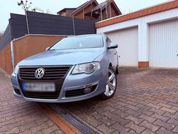 Grau Gebraucht 2009 VW Passat Highline Kombi | 2.700 € (Guter Preis)
