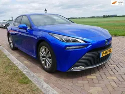 Blau Gebraucht 2022 Toyota Mirai Executive Limousine | 21.779 €