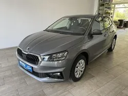 Grau (graphite grau metallic) Neu 2024 Skoda Fabia Ambition Limousine | 19.990 € (Superpreis)