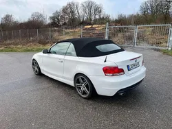Weiß Gebraucht 2011 BMW 118 Cabriolet Performance Cabrio | 11.099 € (Fairer Preis)
