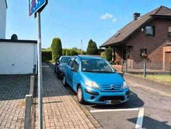 Blau Gebraucht 2005 Citroën C3 Kleinwagen | 1.000 €
