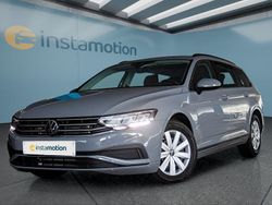 Grau Gebraucht 2023 VW Passat Kombi | 28.149 € (Fairer Preis)