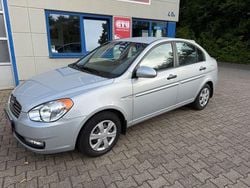 Silber Gebraucht 2006 Hyundai Accent Limousine | 3.499 €