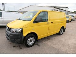 Gelb (metallic) Gebraucht 2013 VW T5 Van | 9.639 € (Fairer Preis)