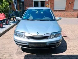 Silber Gebraucht 2003 Renault Laguna II Limousine | 3.600 €