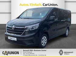 Tenebroschwarz meta Gebraucht 2023 Renault Trafic Life Van | 38.990 € (Fairer Preis)