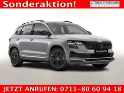Silber Neu 2025 Skoda Karoq SportLine SUV | 33.993 € (Fairer Preis)