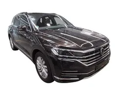 Braun Gebraucht 2023 VW Touareg SUV | 52.880 € (Superpreis)