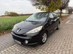Schwarz Gebraucht 2009 Peugeot 207 Urban Move Limousine | 3.000 € (Etwas zu teuer)