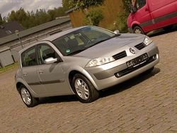 Grau Gebraucht 2006 Renault Mégane II Exception Kleinwagen | 2.899 € (Fairer Preis)