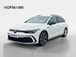 Pure white Gebraucht 2024 VW Golf VIII R-line Kombi | 27.890 € (Fairer Preis)