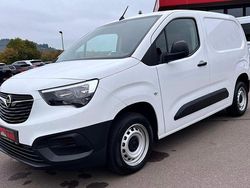 Weiß Gebraucht 2022 Opel Combo Van / Kleinbus | 14.900 € (Guter Preis)