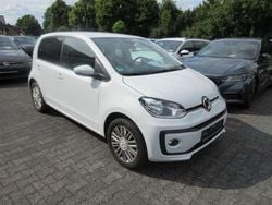 Pure white Gebraucht 2021 VW up! United Kleinwagen | 12.488 € (Fairer Preis)