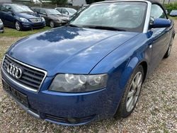 Blau Gebraucht 2004 Audi A4 Cabriolet S-Line Cabrio | 1.750 € (Superpreis)