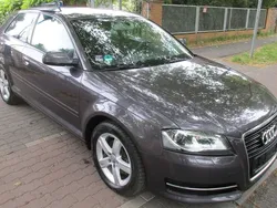 Grau Gebraucht 2012 Audi A3 Ambiente Kleinwagen | 4.300 € (Fairer Preis)