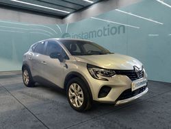 Grau Gebraucht 2021 Renault Captur Business SUV | 21.494 € (Etwas zu teuer)