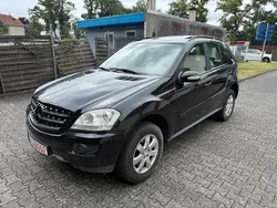Schwarz Gebraucht 2008 Mercedes ML280 SUV | 6.900 € (Guter Preis)