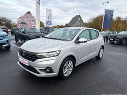 Grau Gebraucht 2021 Dacia Sandero Comfort Kleinwagen | 11.990 € (Guter Preis)