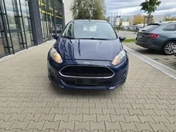 Blau Gebraucht 2016 Ford Fiesta Trend Kleinwagen | 3.999 € (Etwas zu teuer)