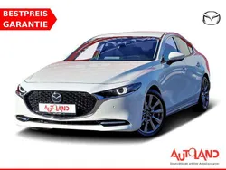 Weiß Gebraucht 2021 Mazda 3 Selection Limousine | 21.950 € (Fairer Preis)