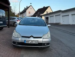 Silber Gebraucht 2005 Citroën C5 Kombi | 1.200 €